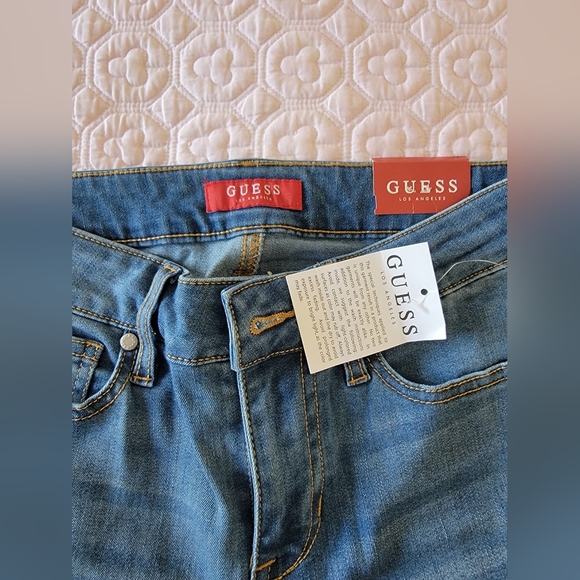 GUESS outlet blue skinny jeans size 27 NWT - Picture 2 of 3